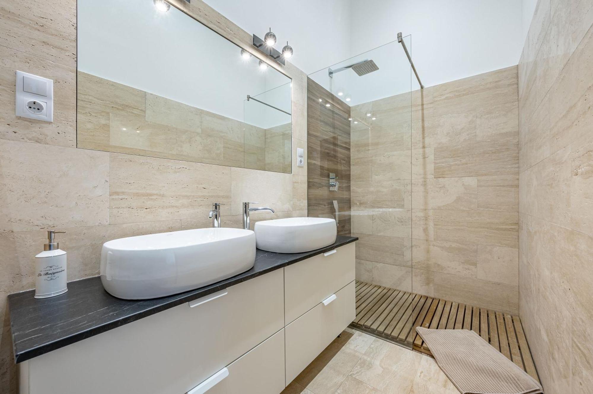 Elizabeth Apartment Deluxe بودابست المظهر الخارجي الصورة